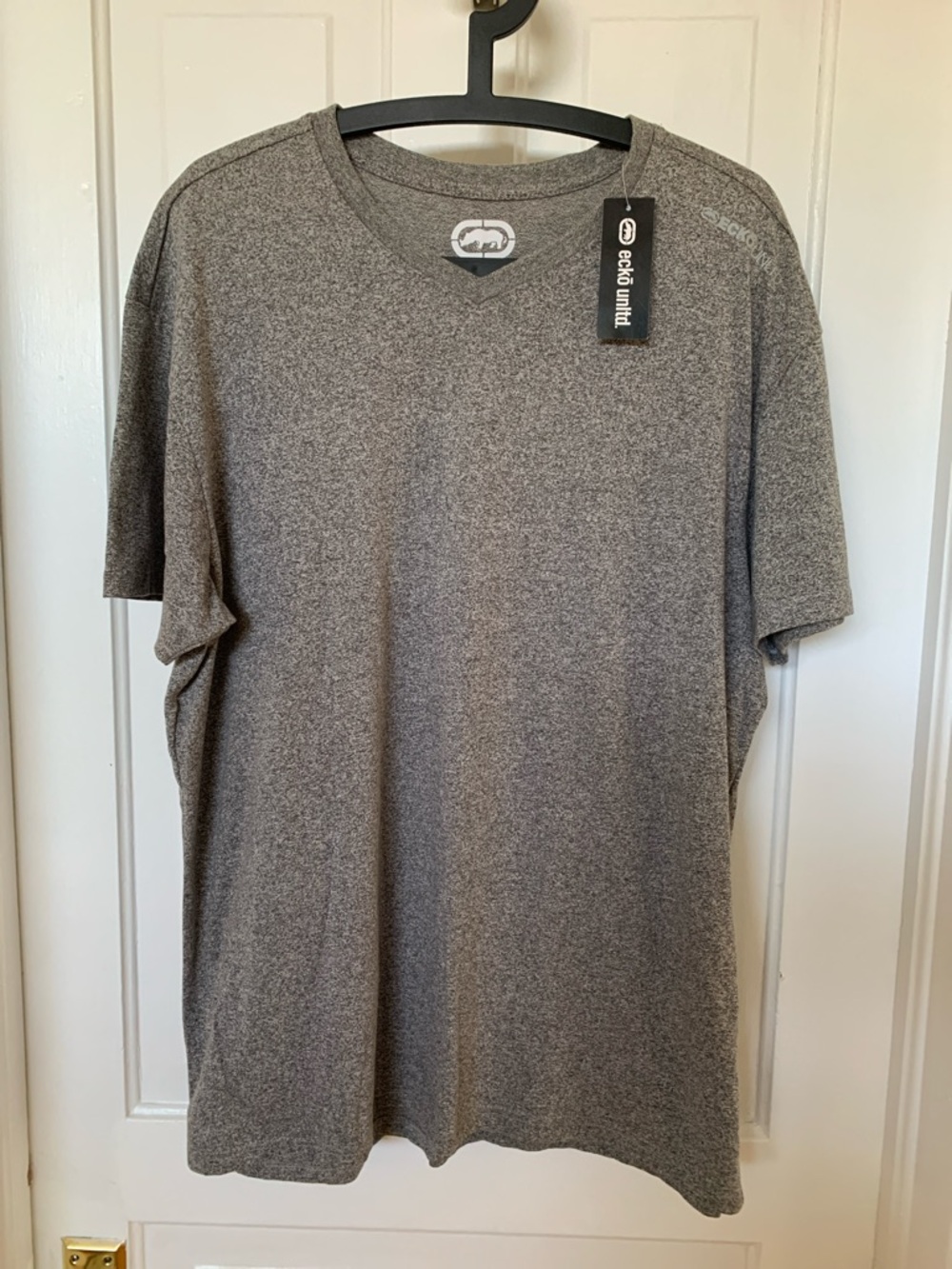 Ecko Unlimited Men's Heather Gray Short Sleeve V-Neck Tee